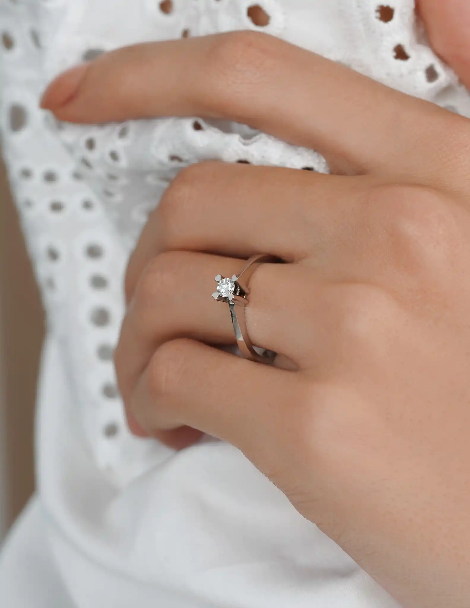 0.16 Ct. Pırlanta Tektaş Yüzük