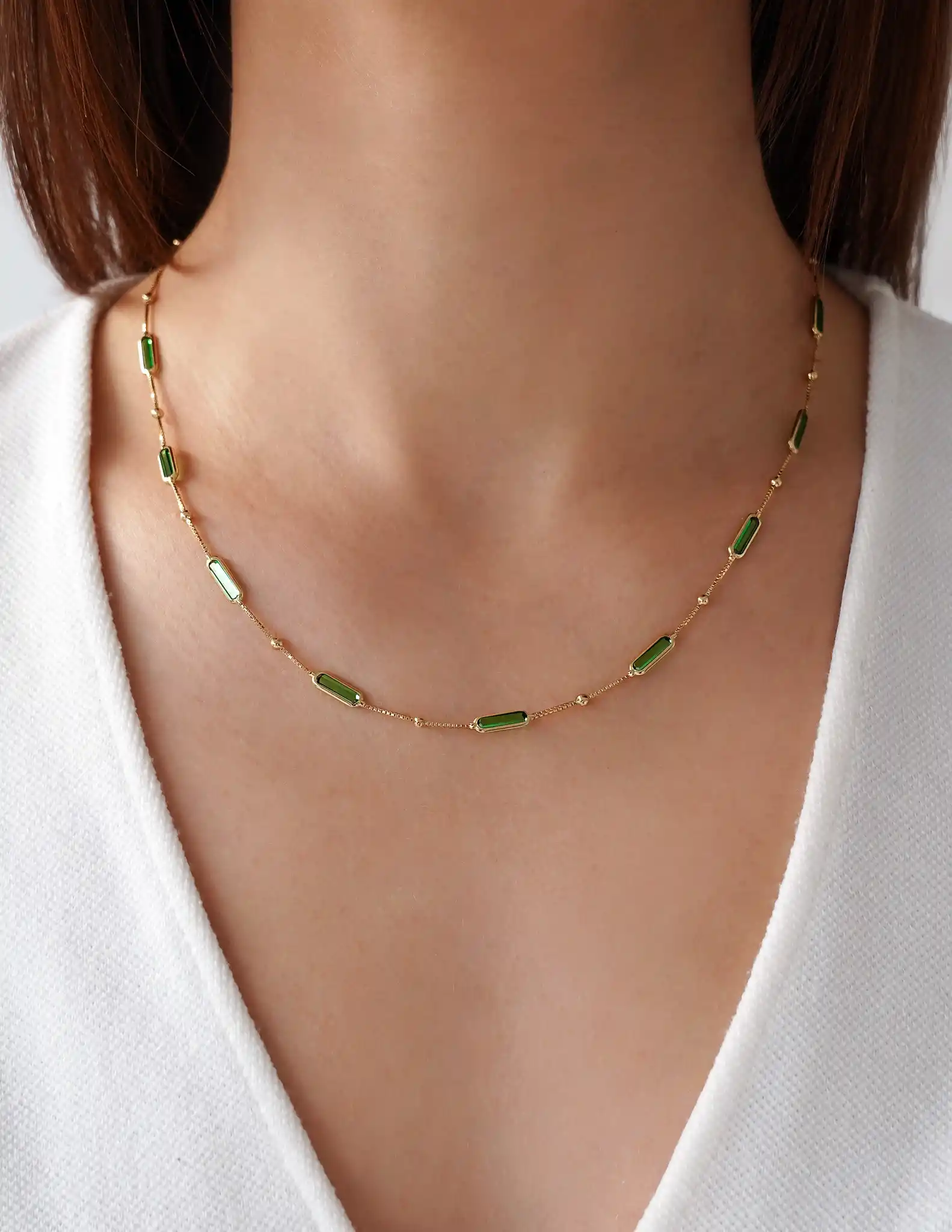 Yeşil Taşlı Top Zincir Kolye