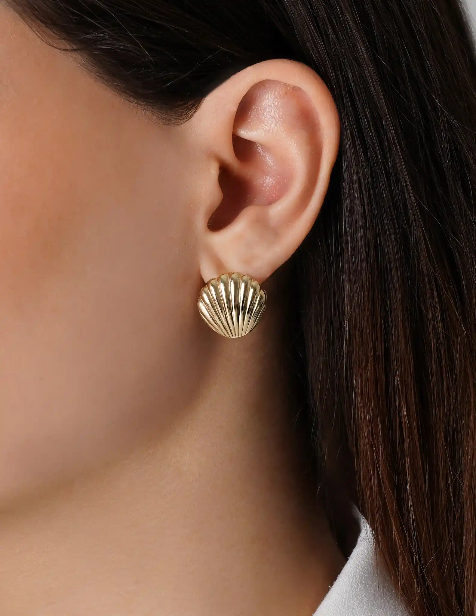 İstiridye Altın Küpe