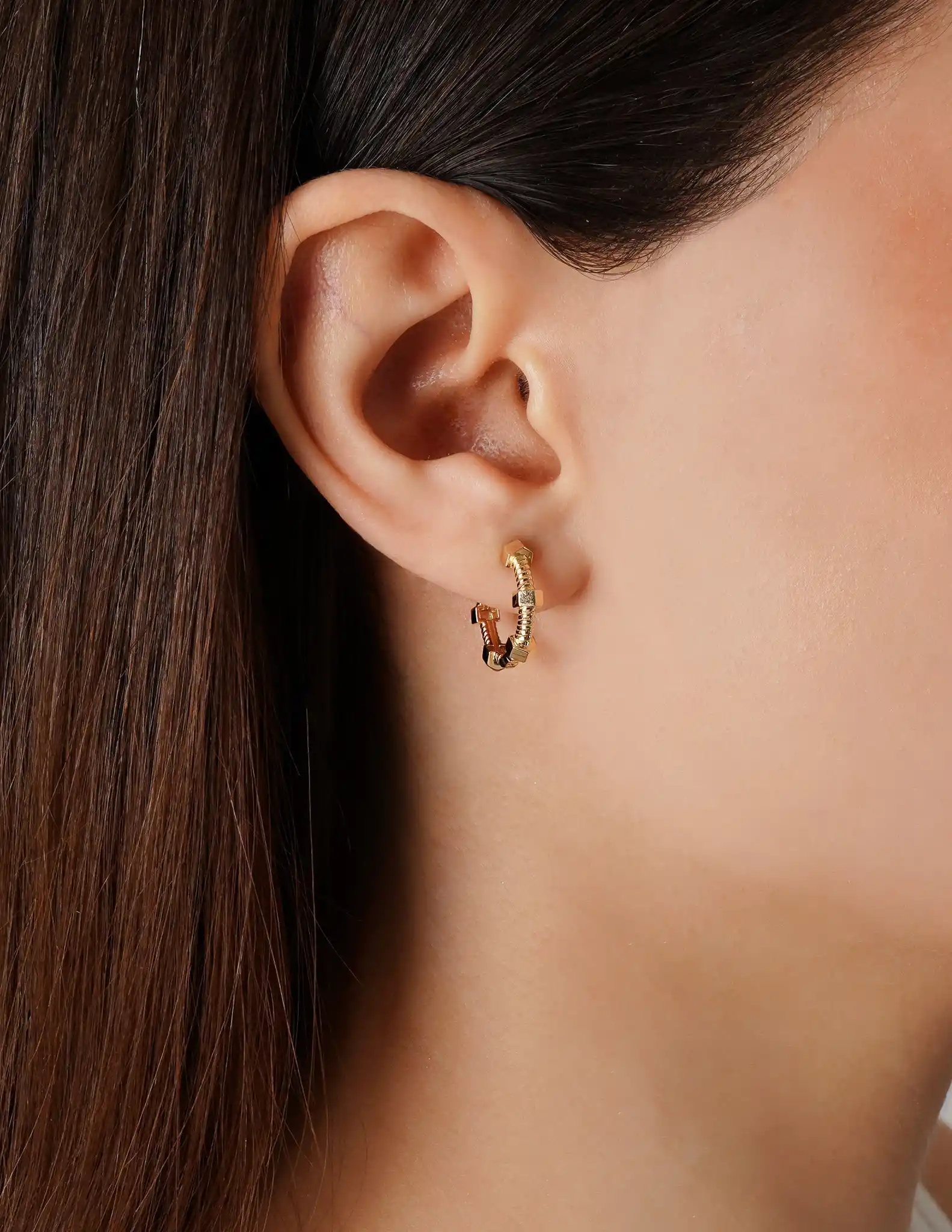 Vida Detaylı Halka Küpe