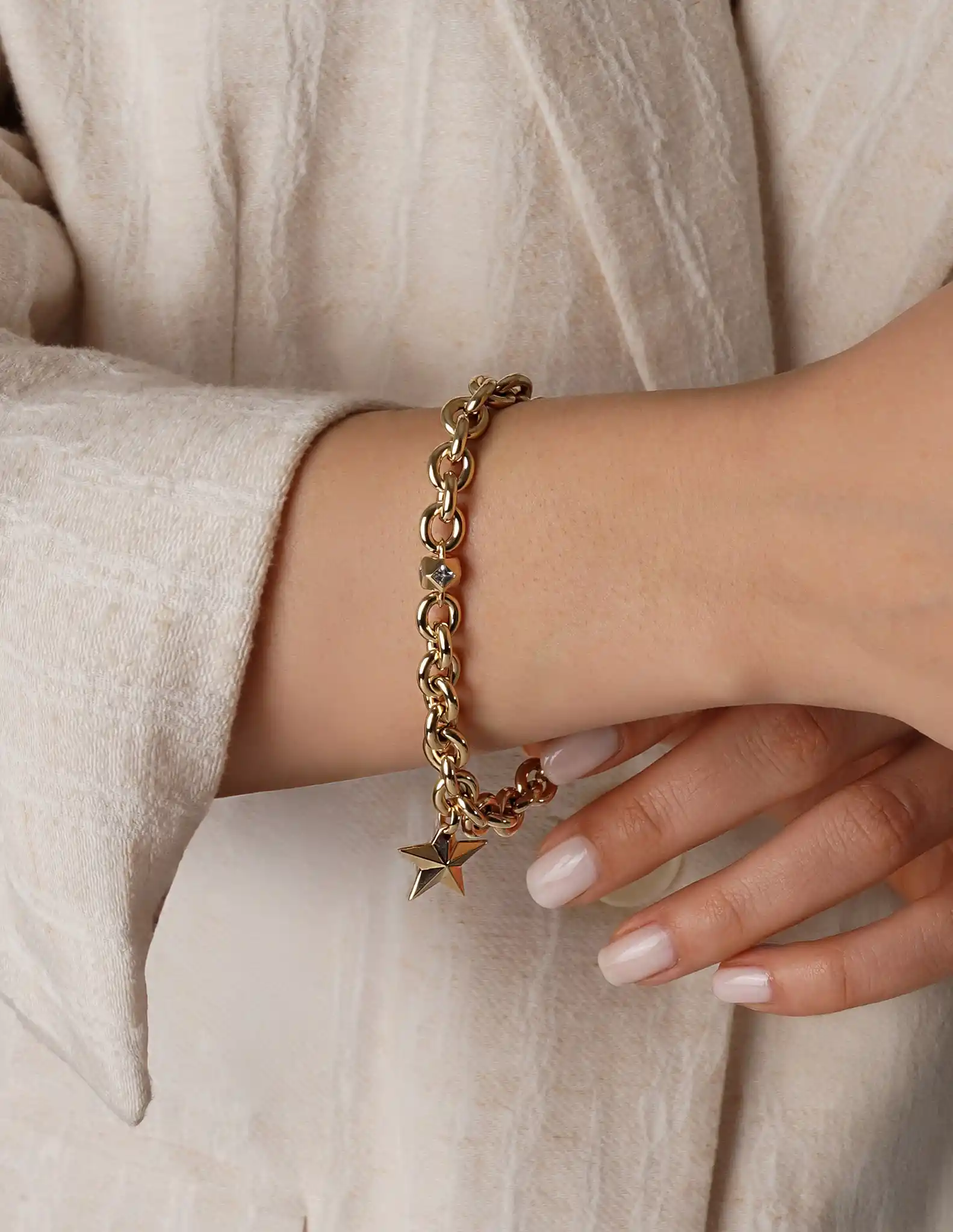 Yıldız Sallantılı Zincir Bileklik