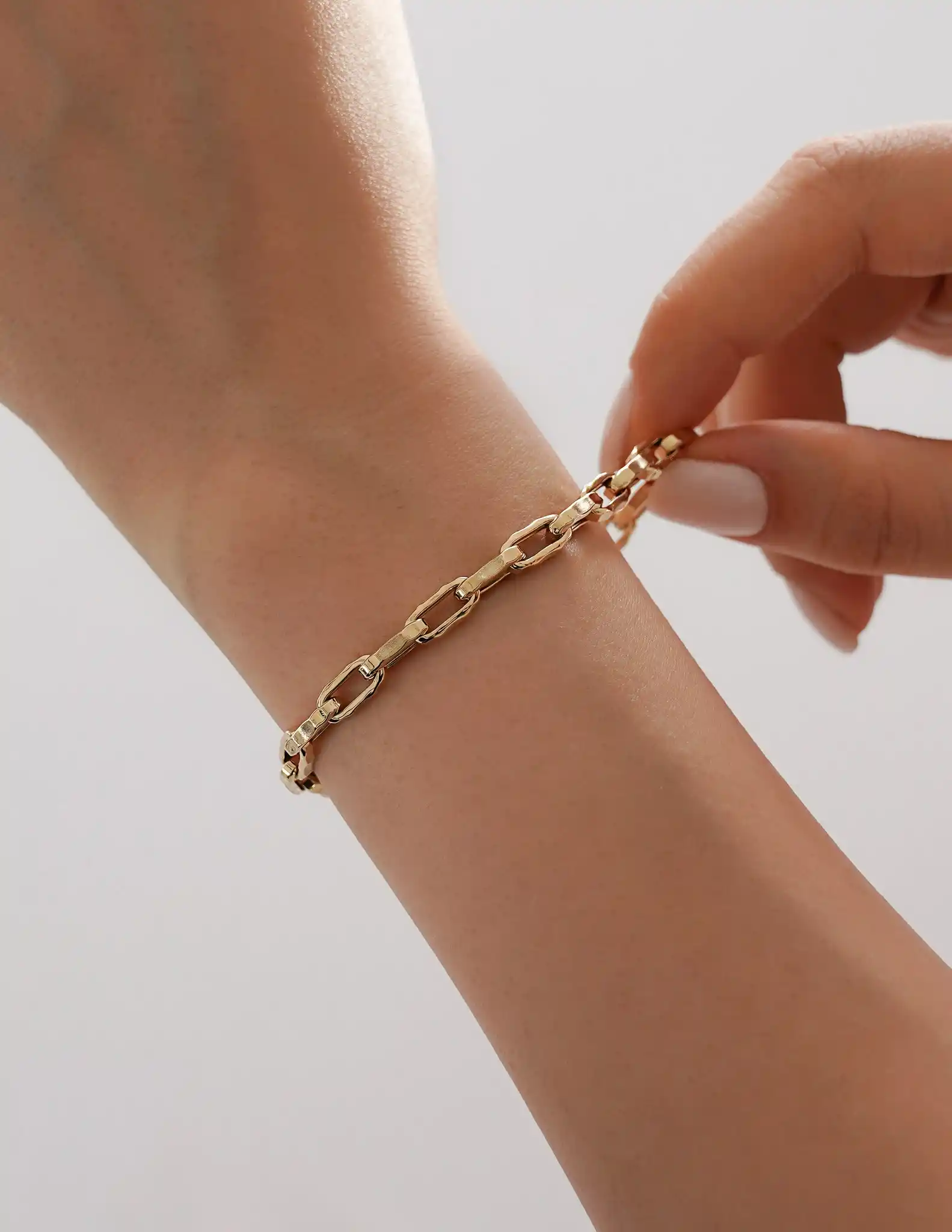 Dövme Ataç Zincirli Altın Bileklik