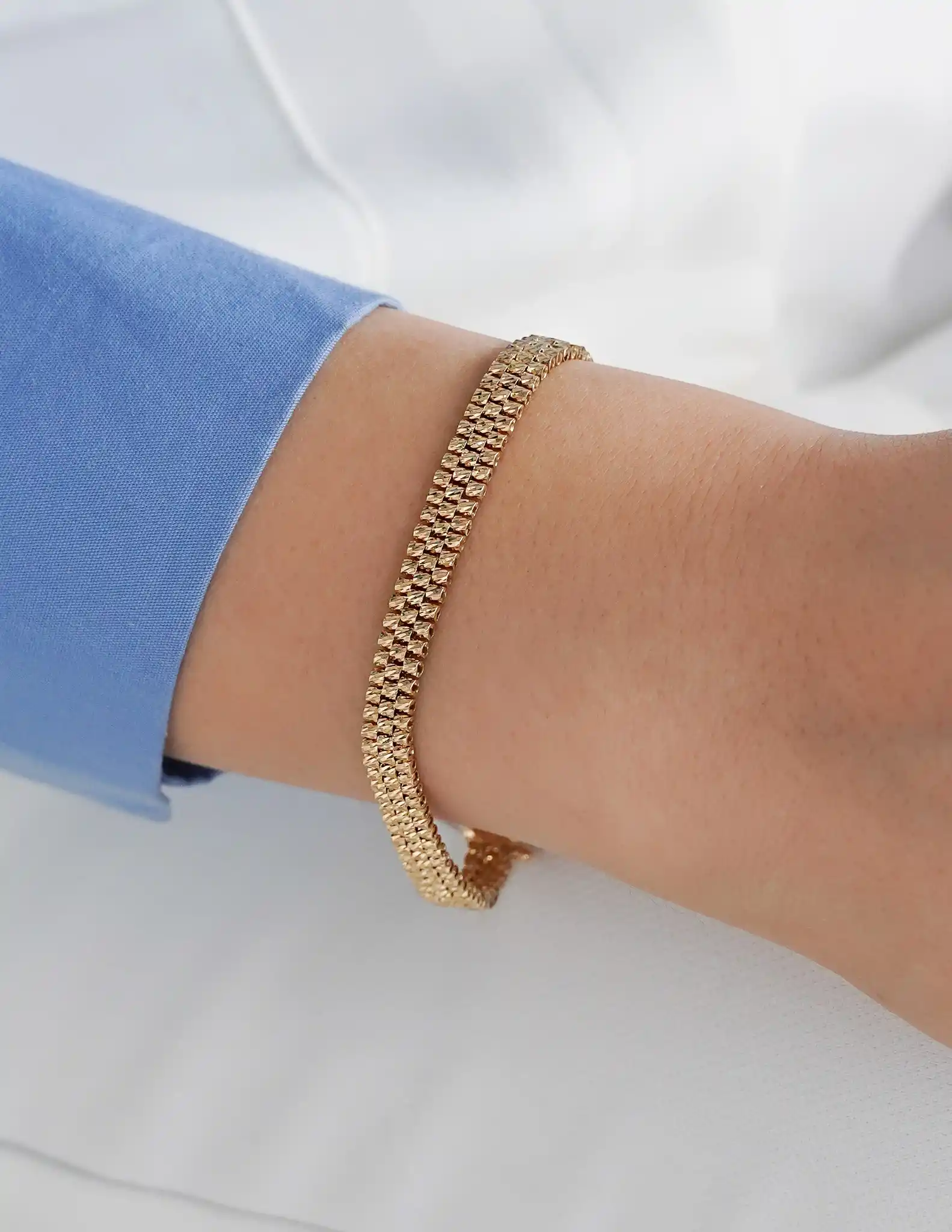 Küp Dorikalı Altın Bileklik