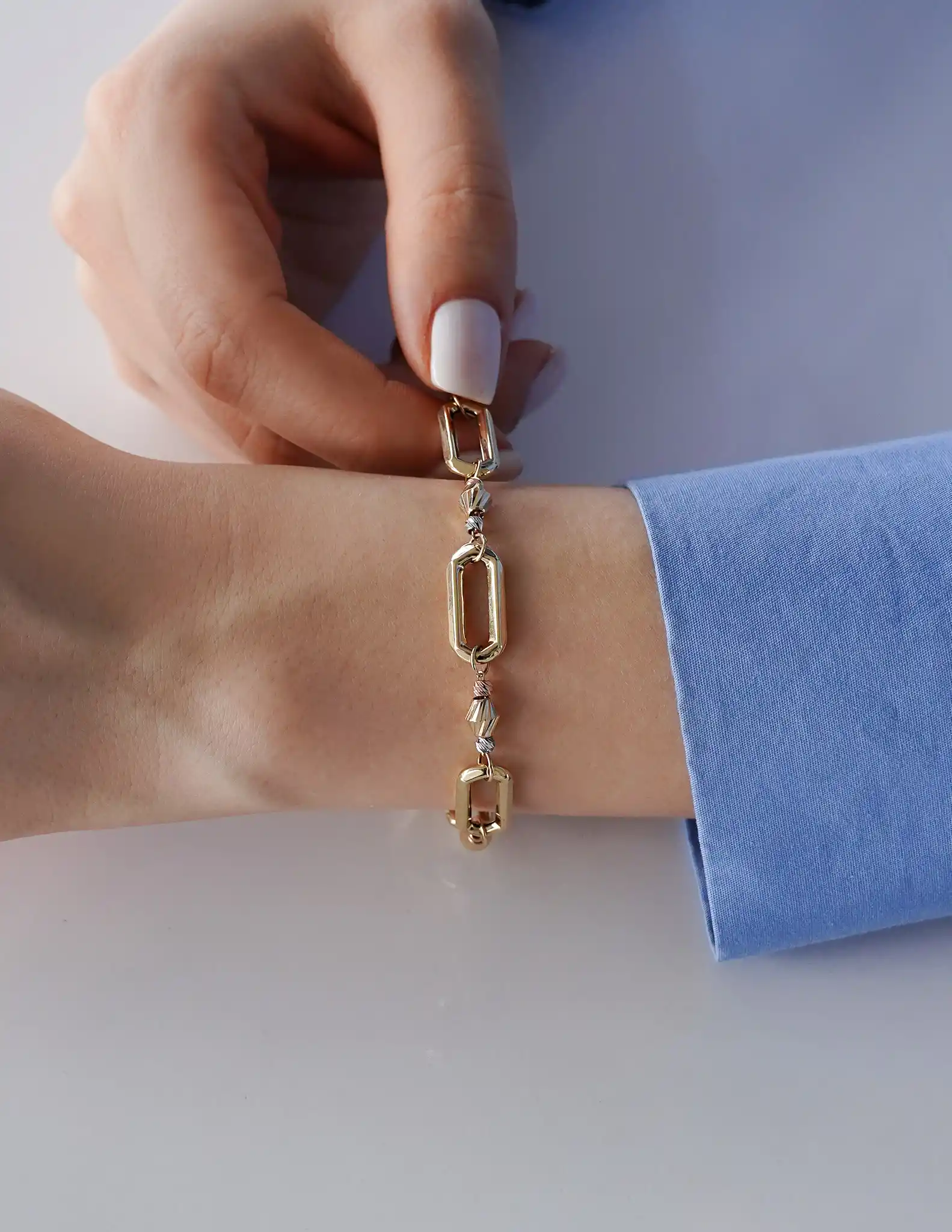 Üç Renk Dorikalı Ataç Bileklik