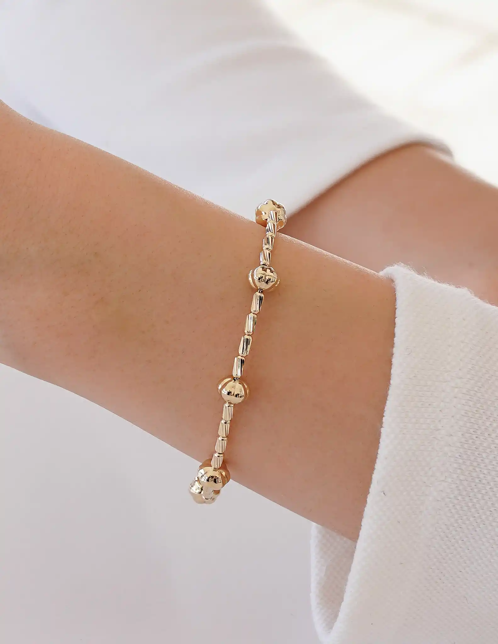 Altın Toplu Bileklik