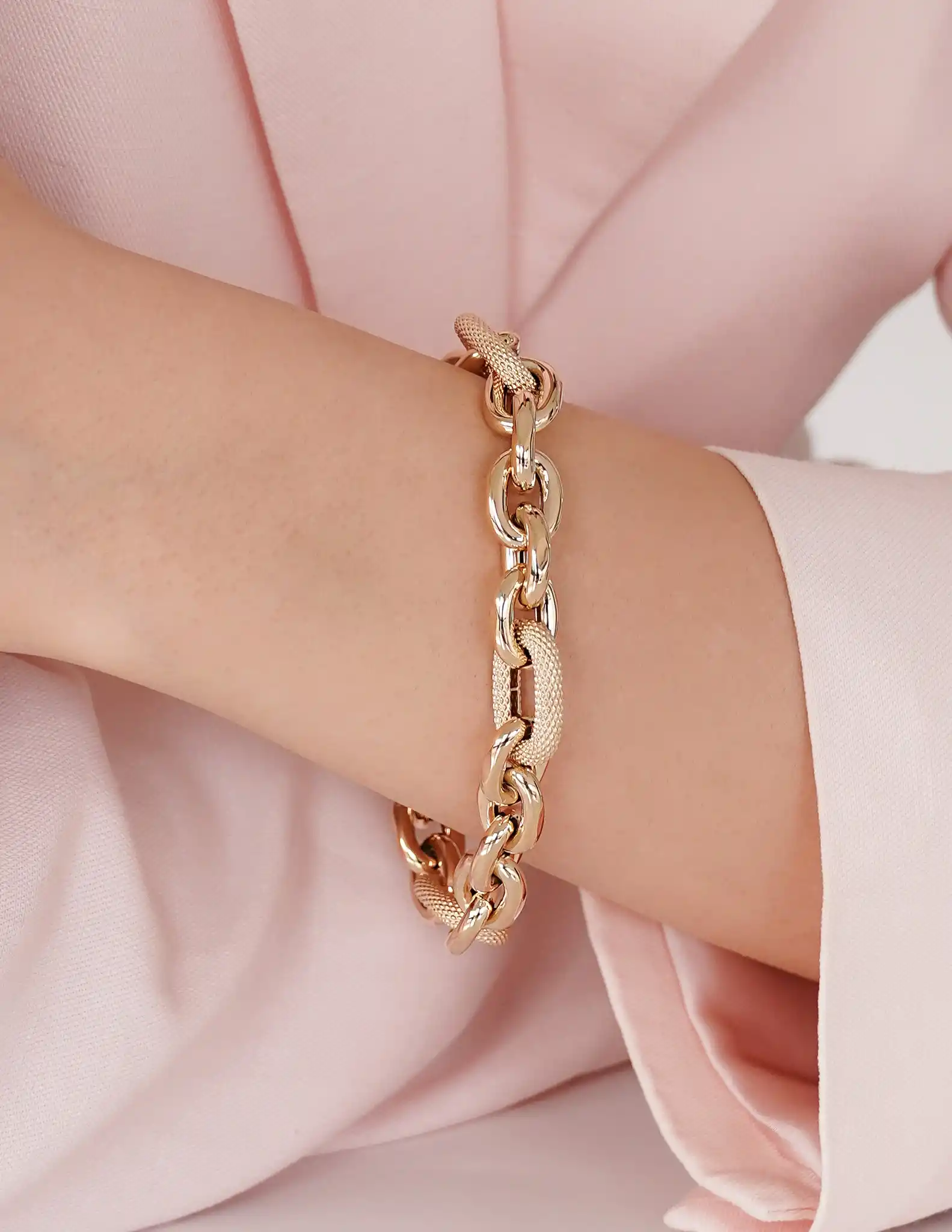 Bold Oval Halkalı Zincir Bileklik