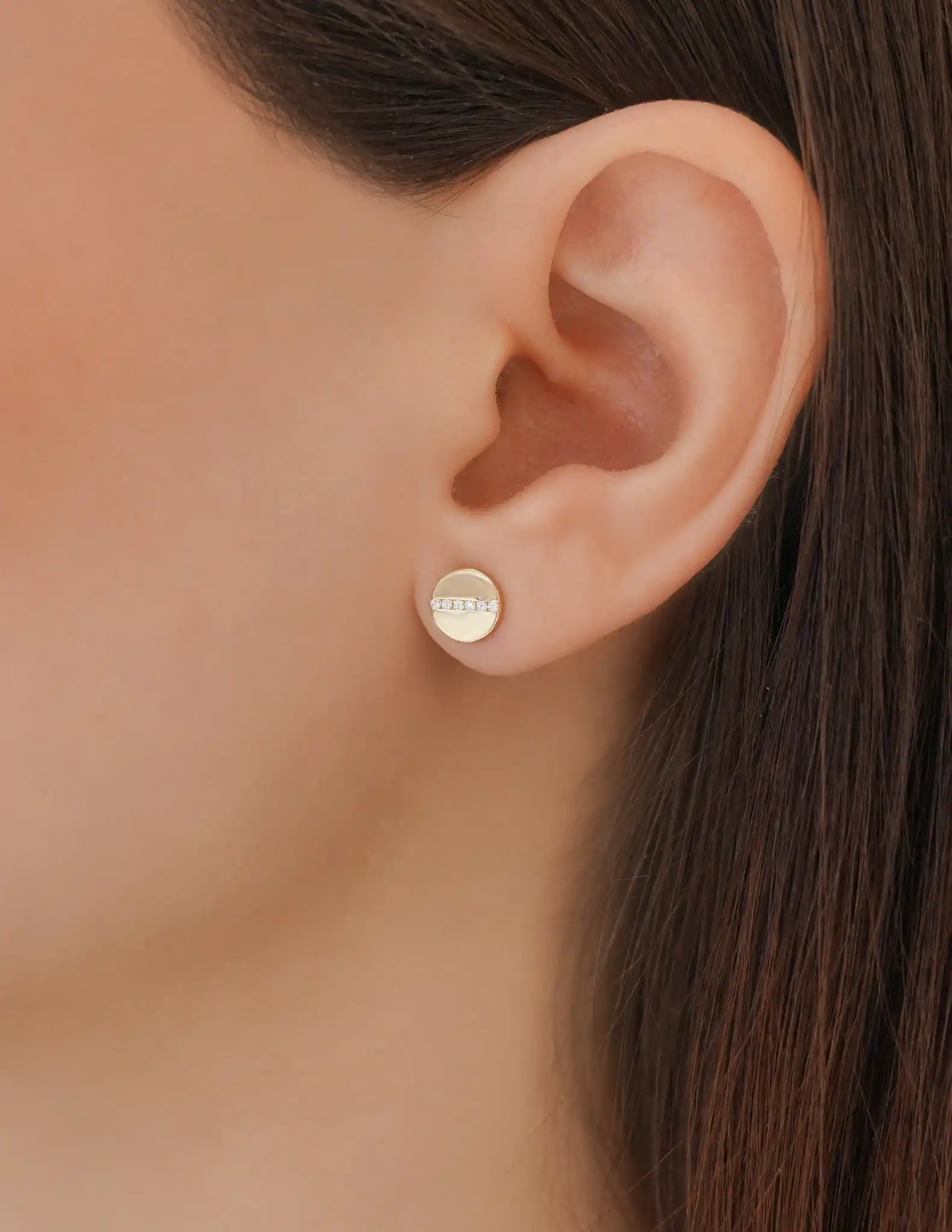 Taşlı Altın Küpe