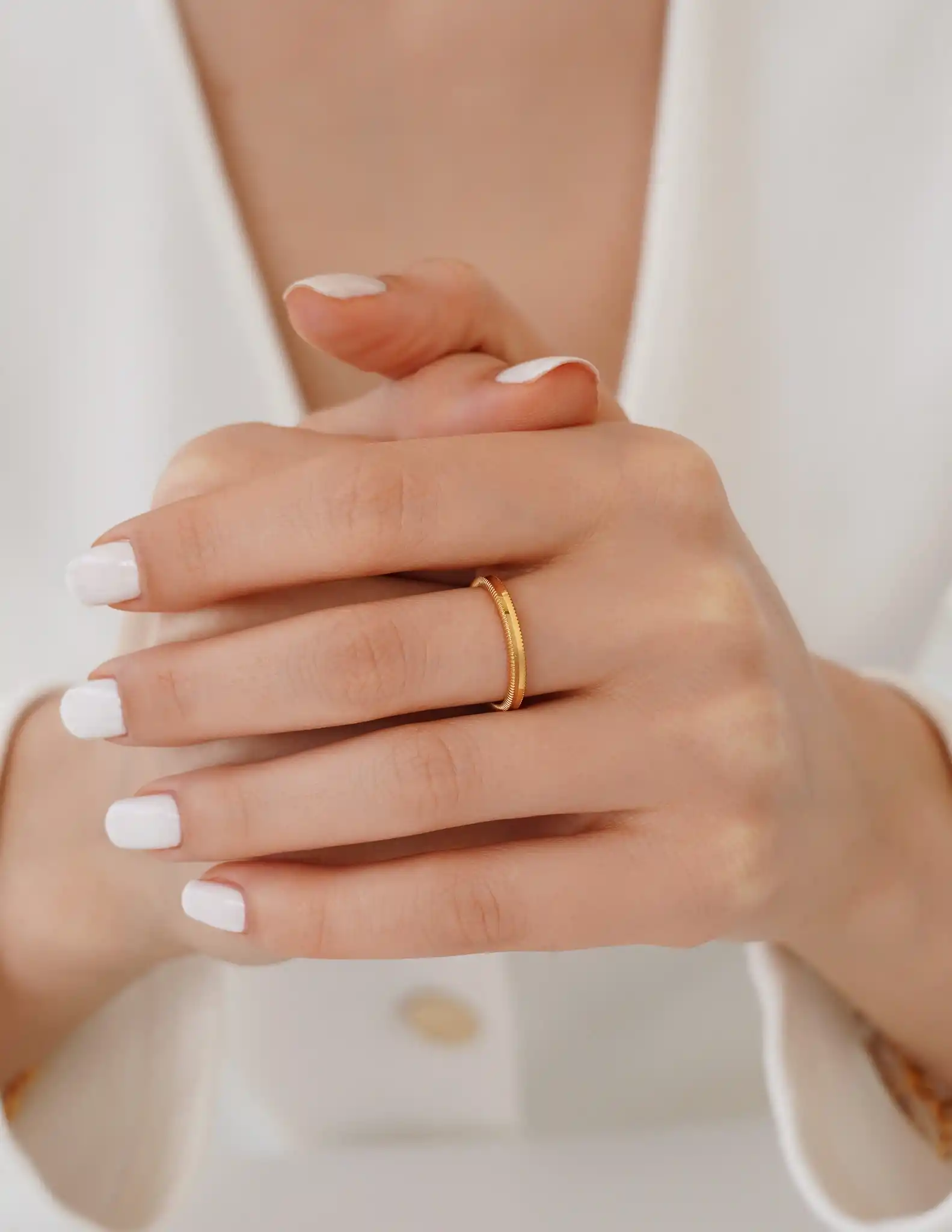 22 Ayar Altın Ajda Yüzük