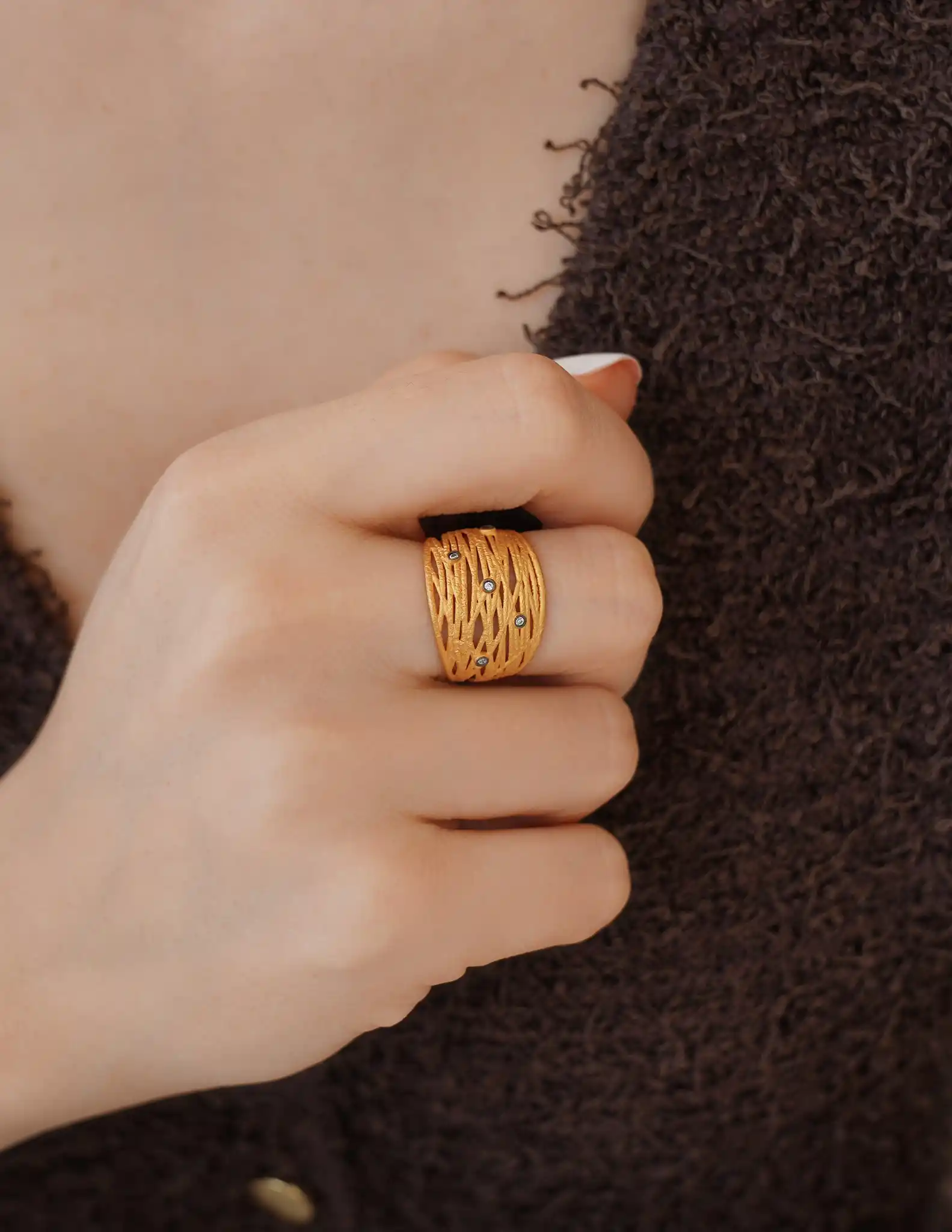 22 Ayar Taşlı Sarmal Yüzük