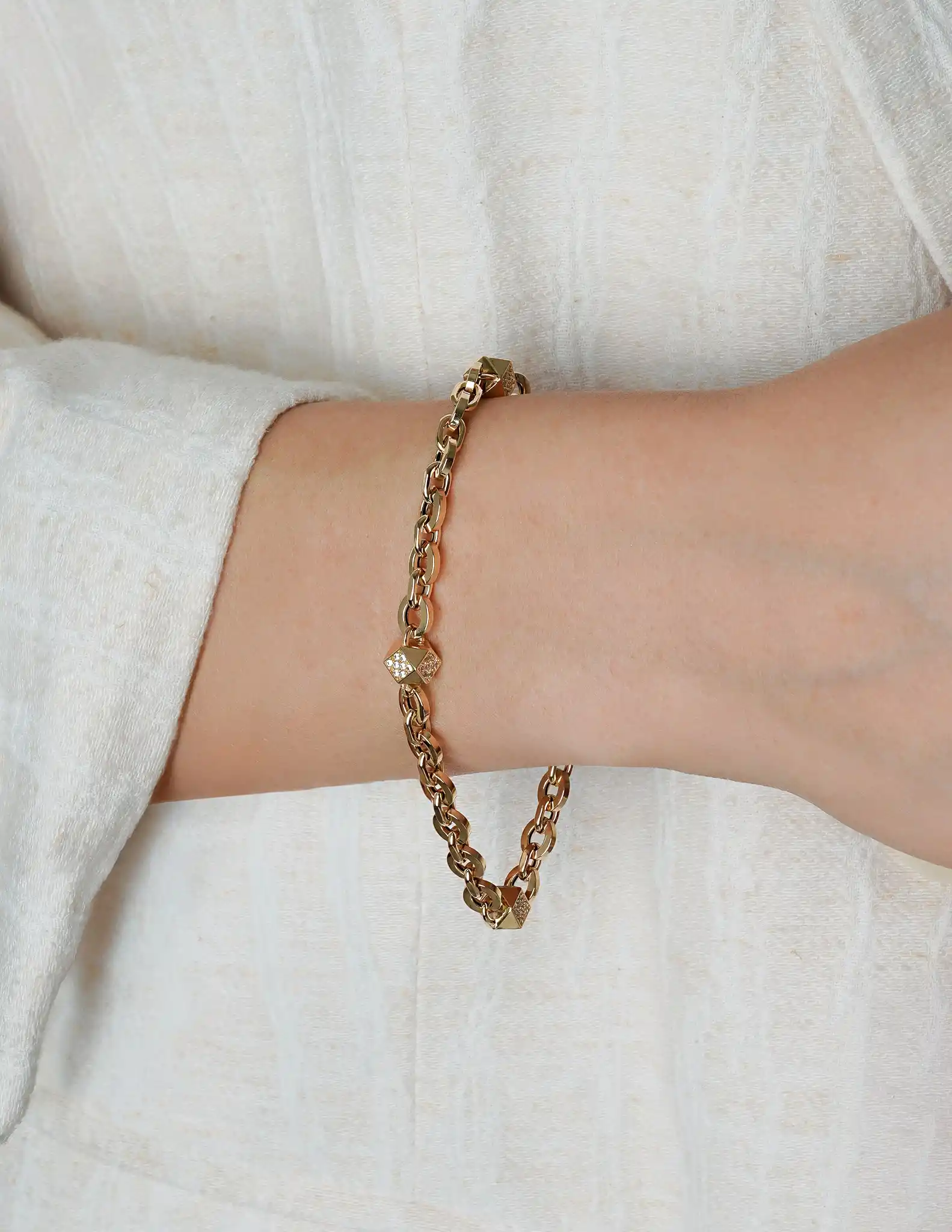 Taşlı Prizma Zincir Bileklik