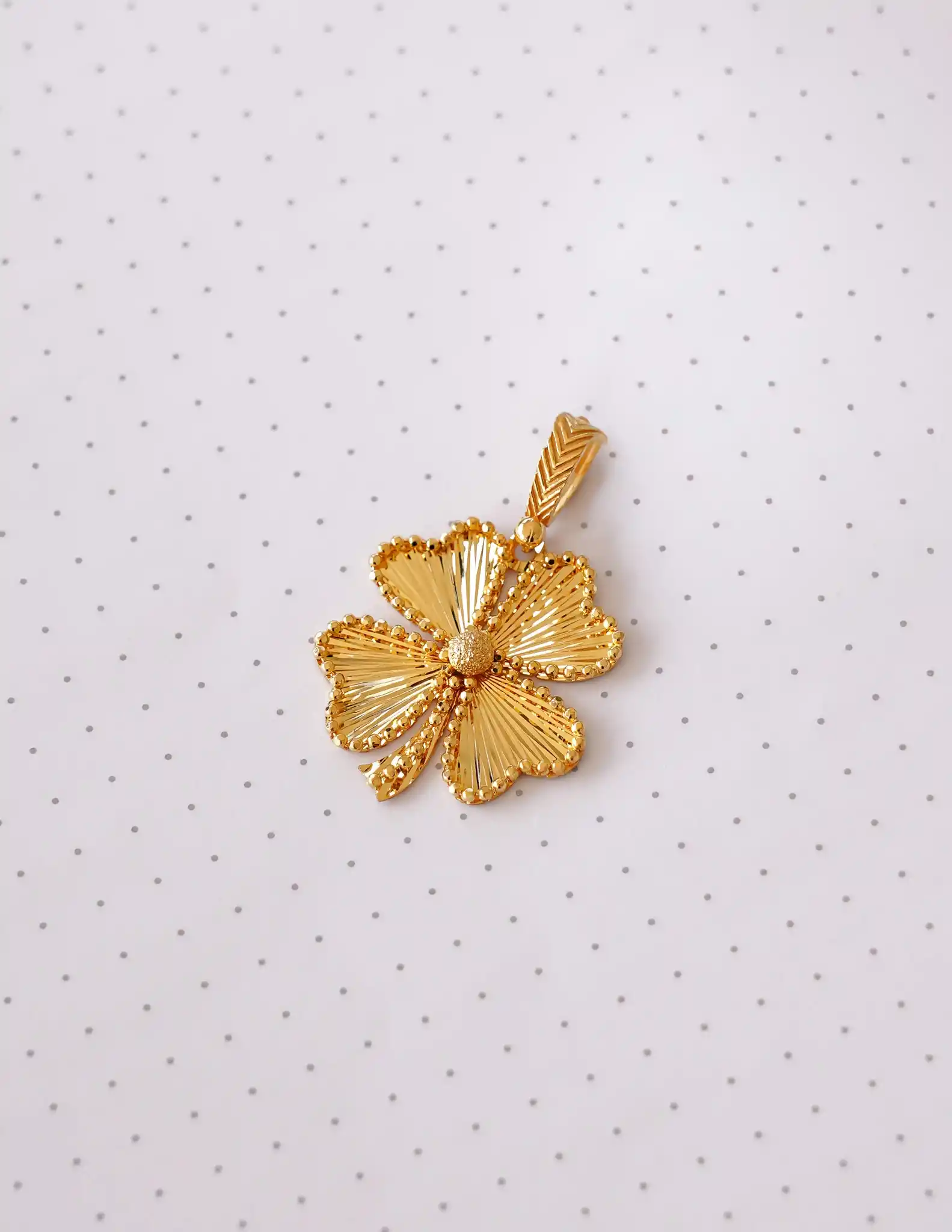 22 Ayar Dorika Toplu Altın Yonca Kolye Ucu