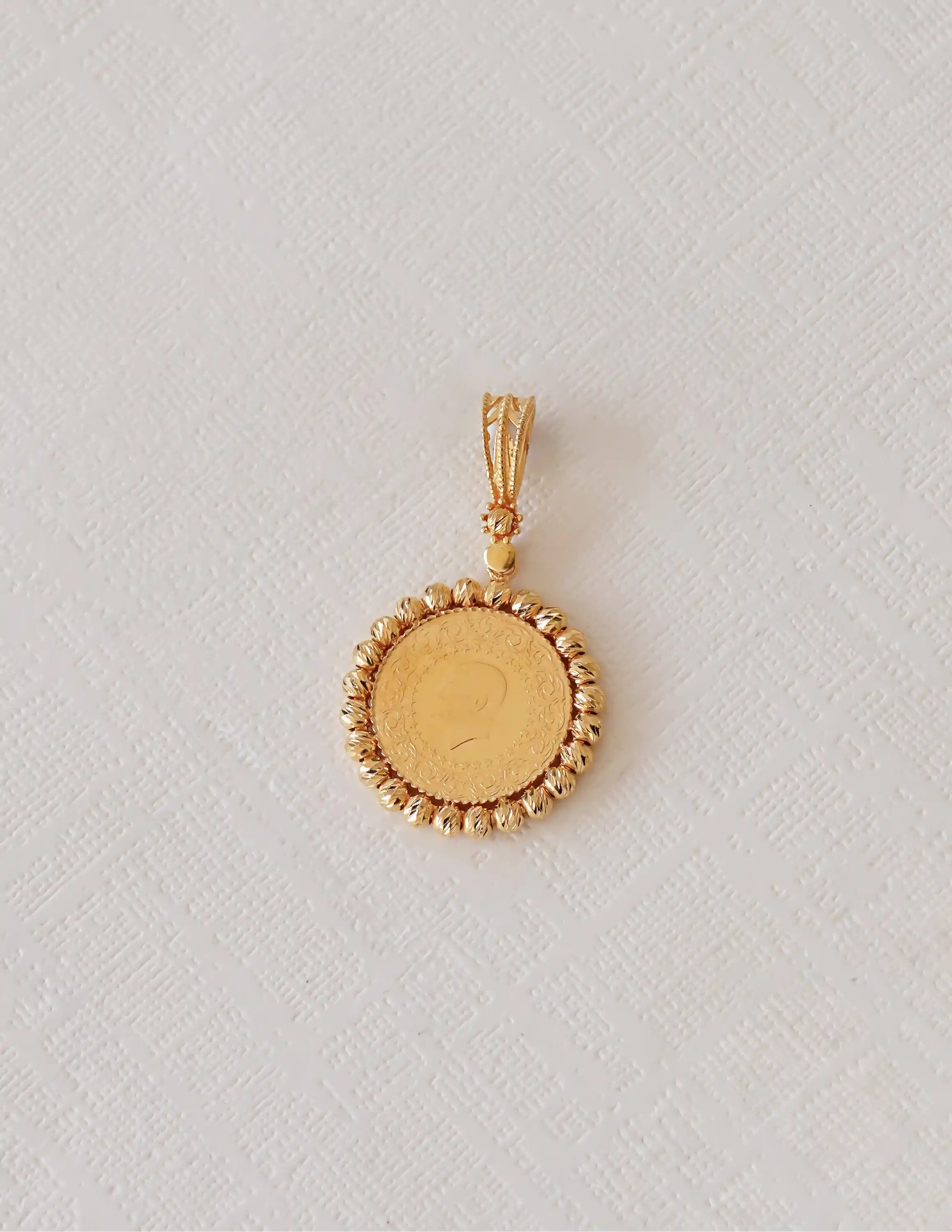 22 Ayar Dorikalı Yarım Altın Kolye Ucu