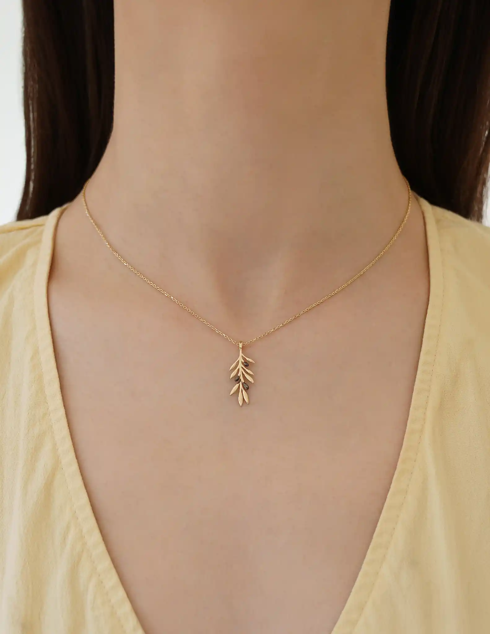 Zeytindalı Altın Kolye