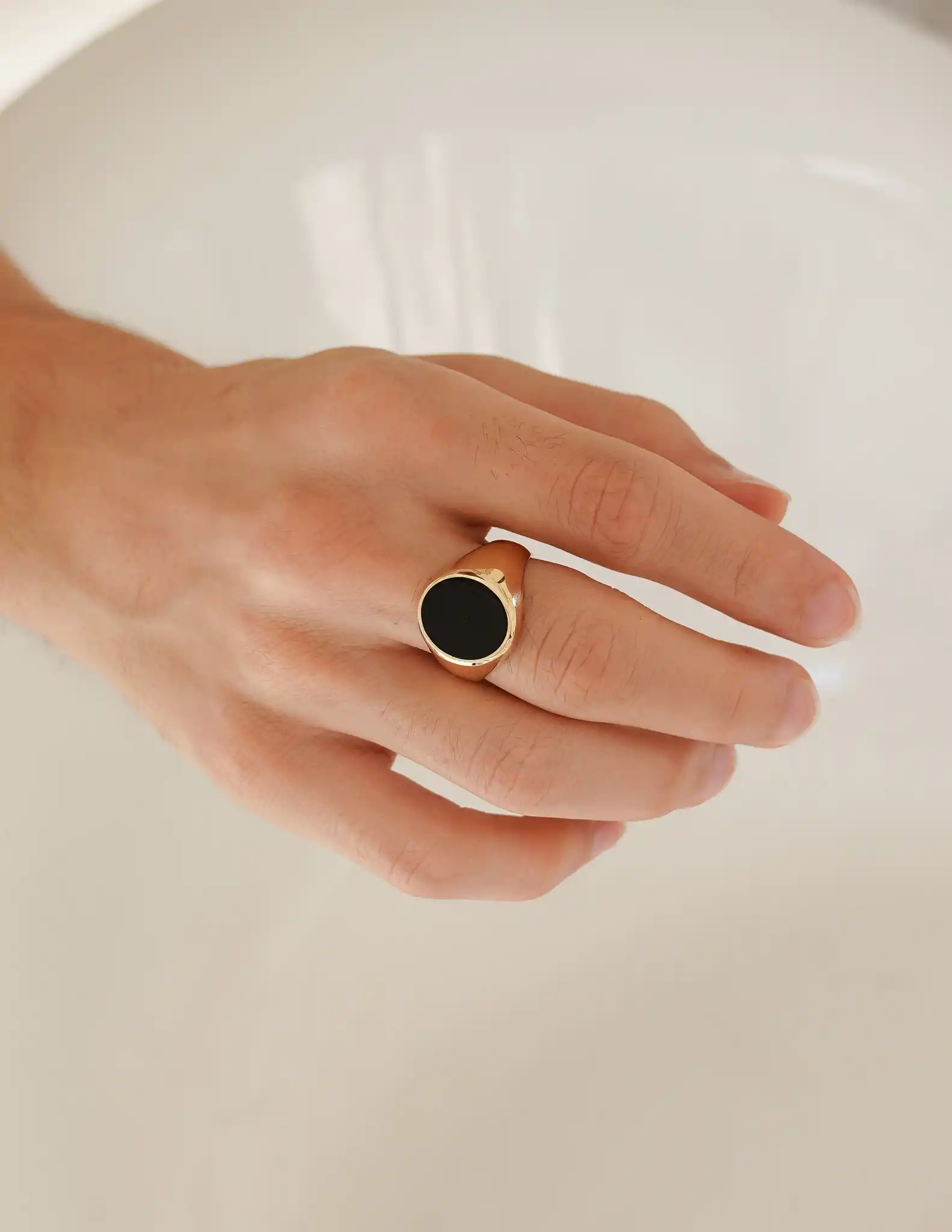 Siyah Mineli Altın Erkek Yüzük