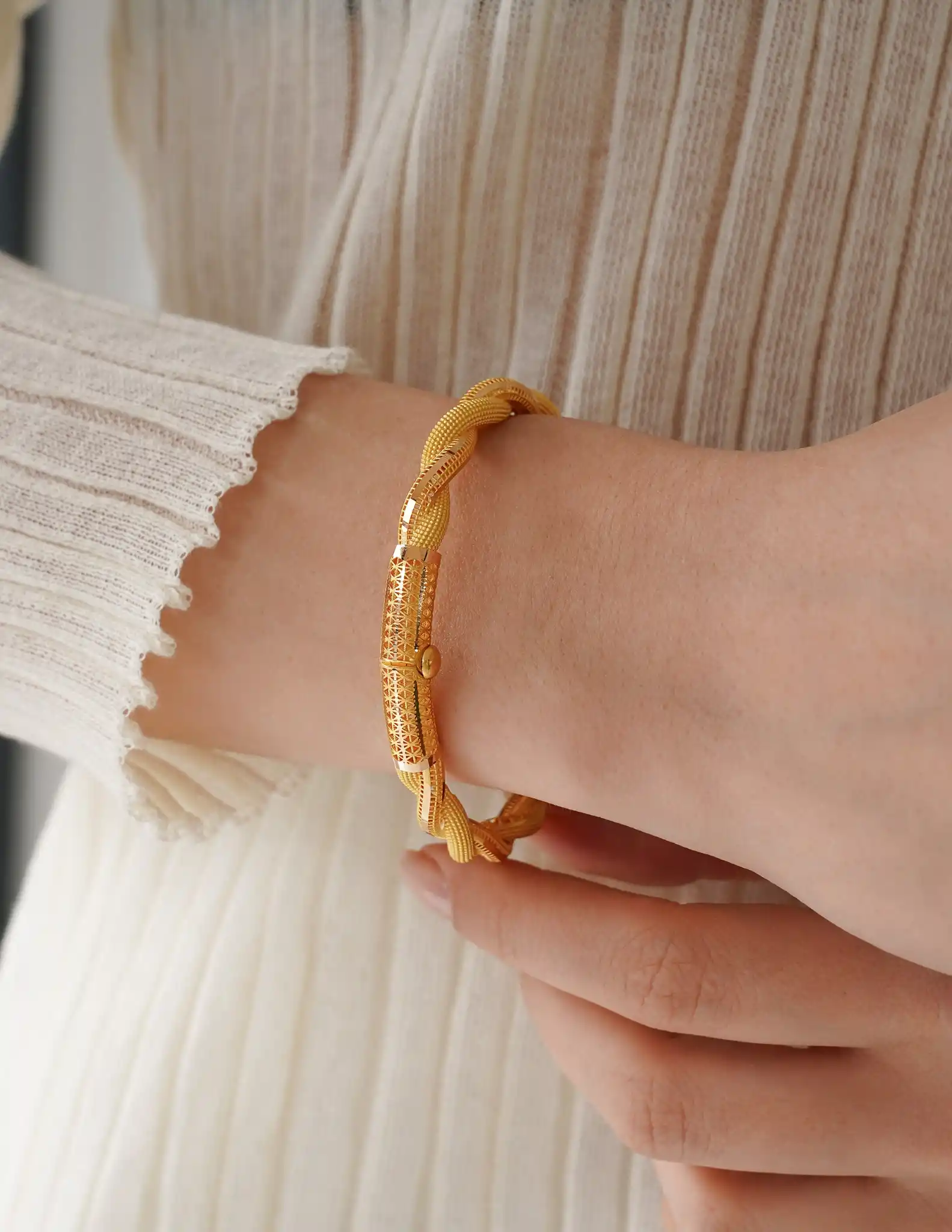 22 Ayar Altın İkili Burgu Kelepçe Bileklik