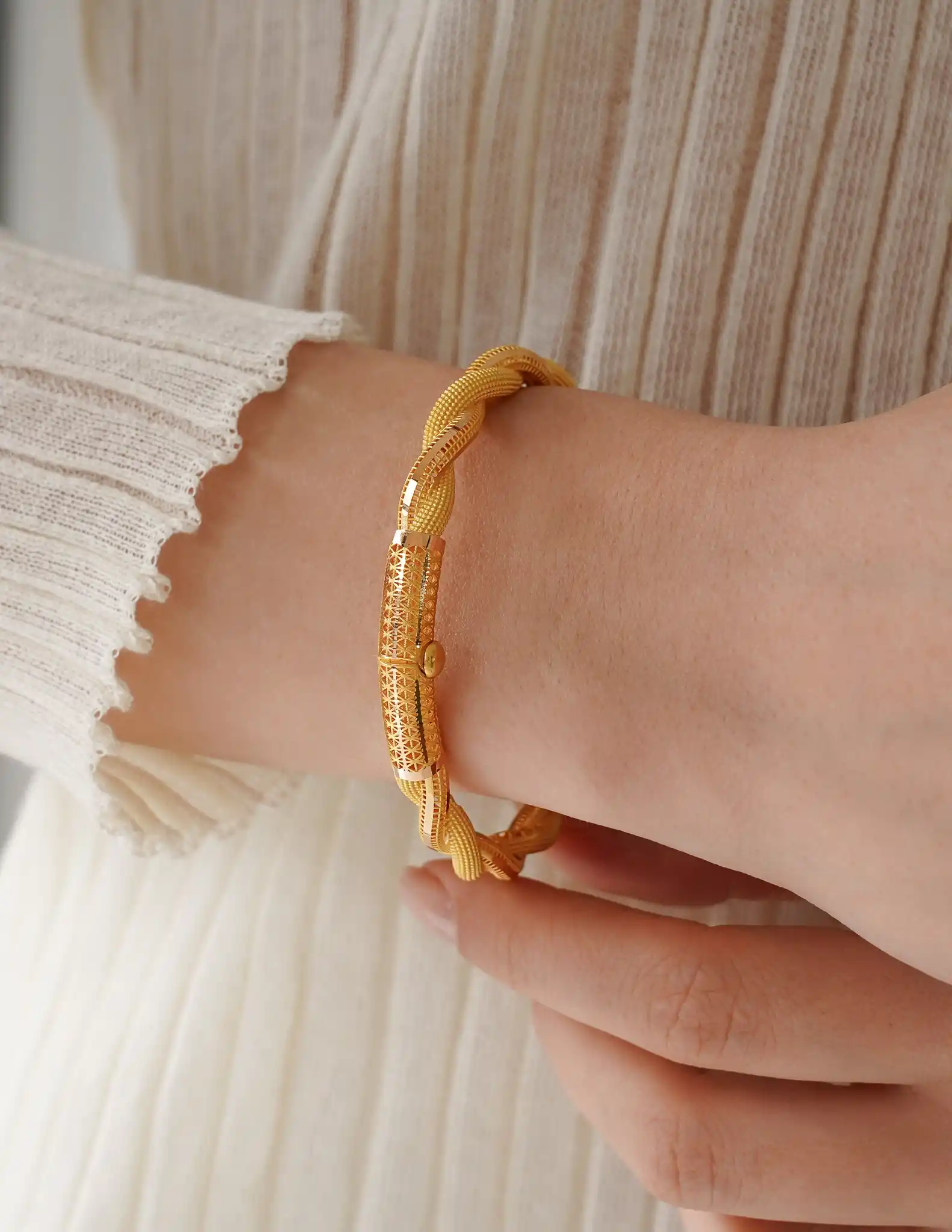 22 Ayar Altın İkili Burgu Kelepçe Bileklik