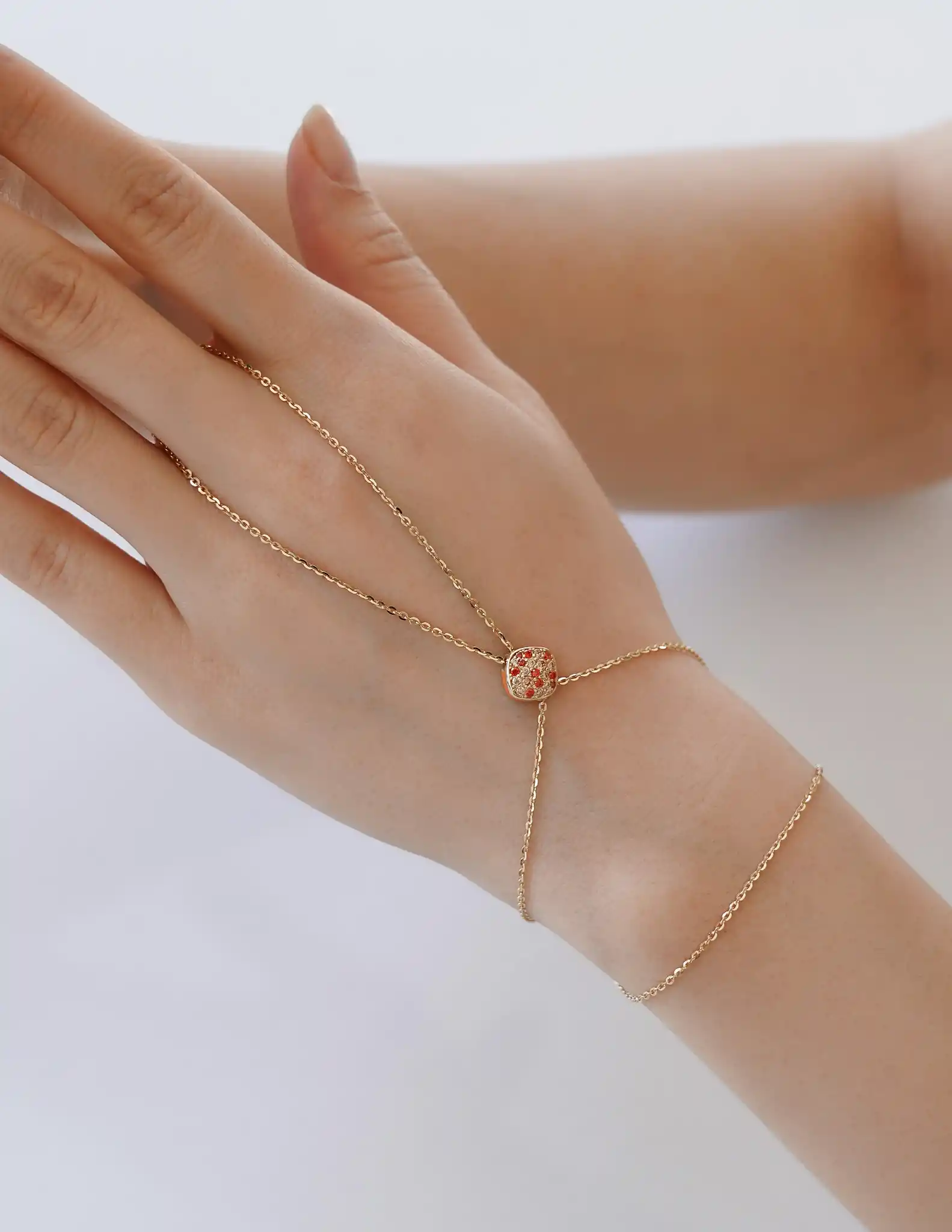 Renkli Taşlı Altın Şahmeran