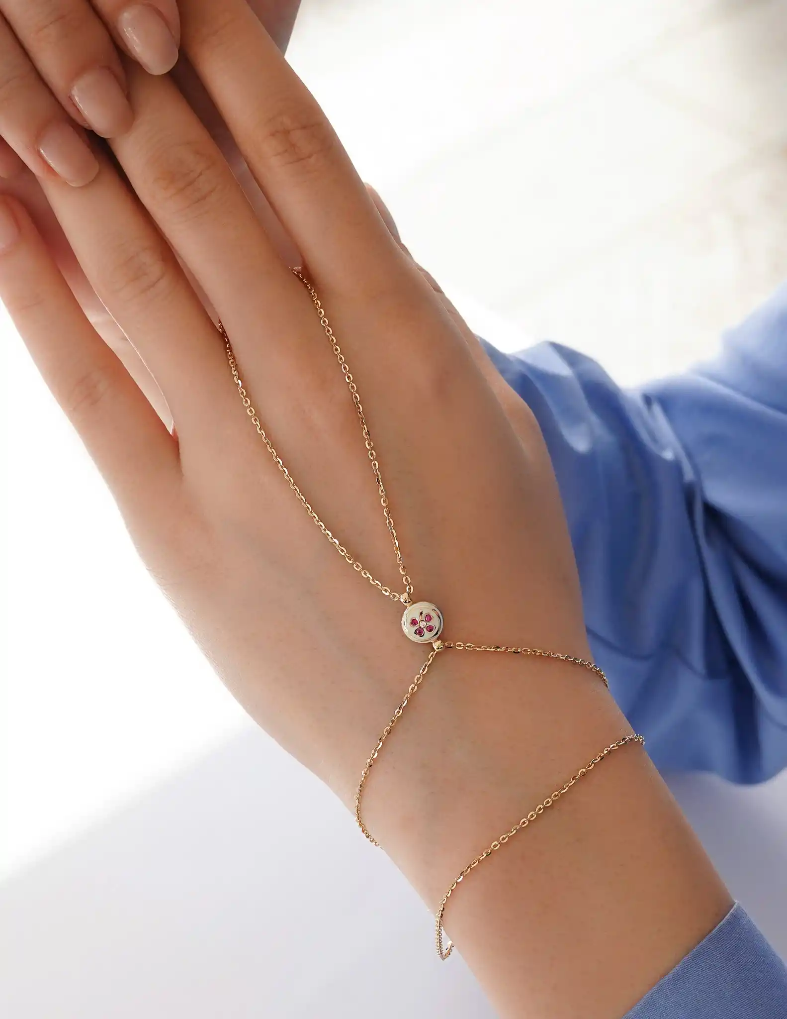 Taşlı Yonca Figürlü Altın Şahmeran