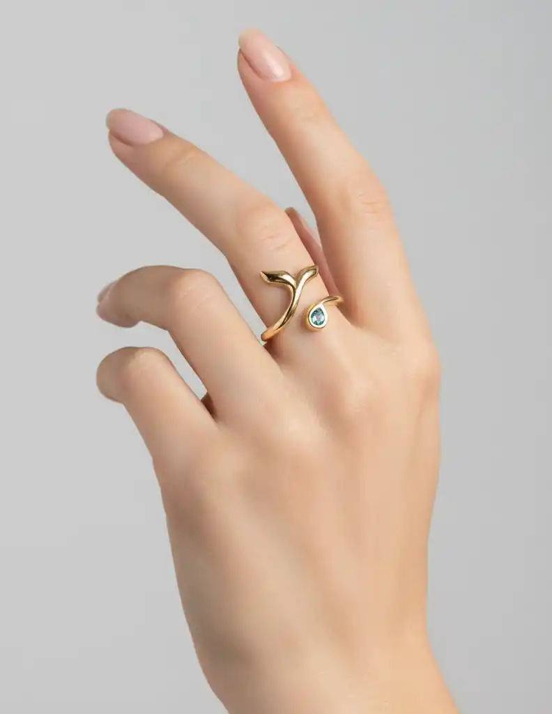 Aqualis Taşlı Altın Yüzük