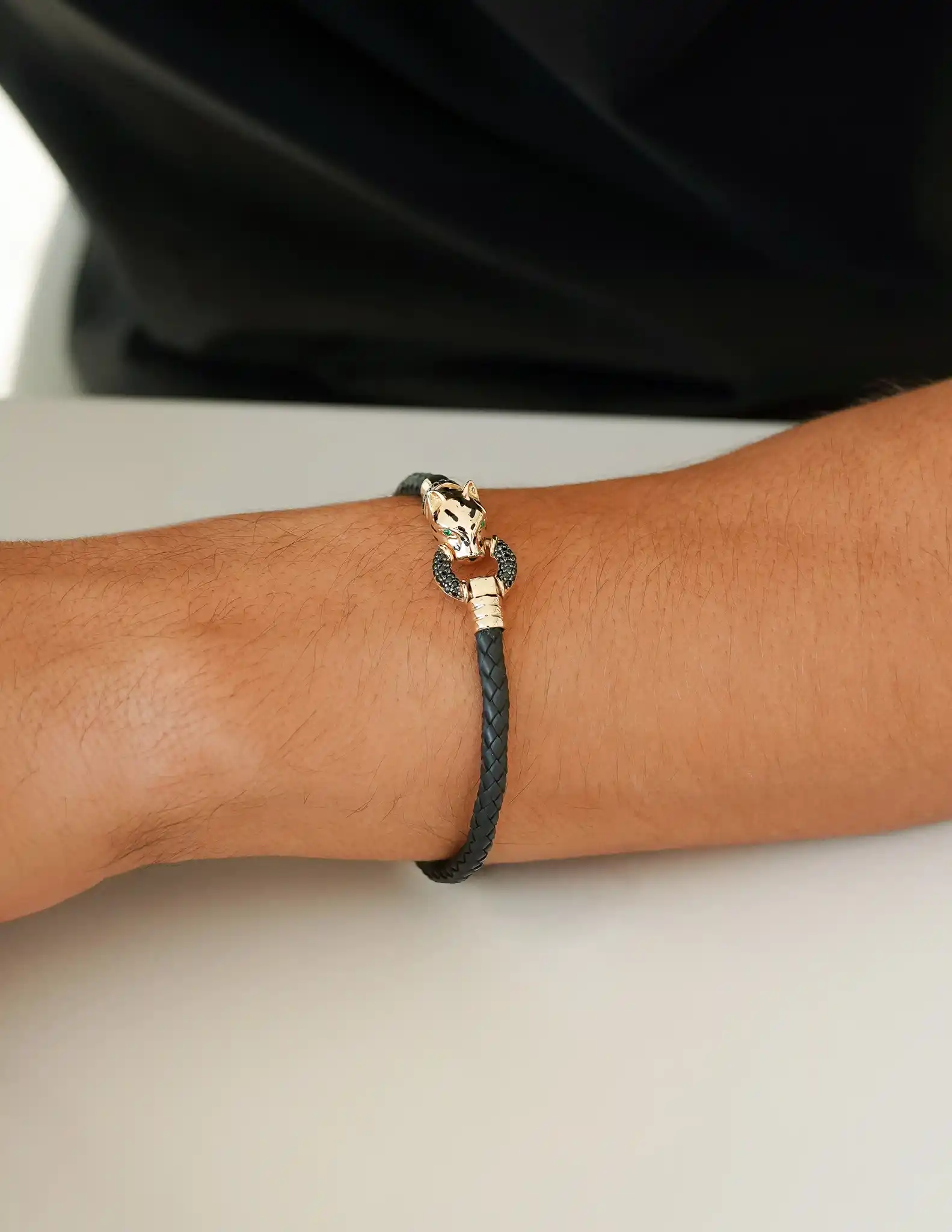 Puma Figürlü Altın Bileklik