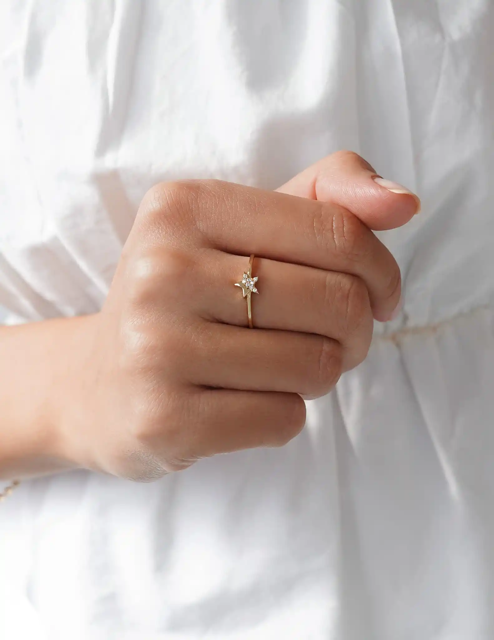 Taşlı Yıldız Yüzük