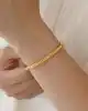 22 Ayar Taşlı Mini Kareli Kelepçe Bileklik