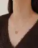 Taş Detaylı Altın Tasarım Kolye