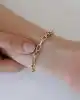 Taş Detaylı Ataç Zincir Bileklik