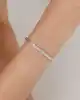 Beyaz Altın Çizgili Kelepçe Bileklik
