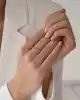 Beyaz Kalp Sallantılı Altın Yüzük