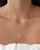 Beyaz Mineli Altın Mini Yonca Kolye