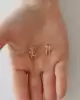 İkili Görünümlü Taşlı Altın Küpe