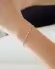 Kare Taşlı Altın Bileklik