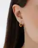 Kıvrımlı Altın Halka Küpe