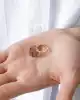 Pullu Shakira Altın Küpe