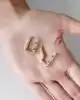Renkli Taşlı Altın Dörtgen Küpe