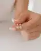 Taş Sallantılı Altın Küpe