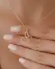 Taşlı Altın Kelebek Kolye