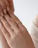 Taşlı Altın Taç Yüzük