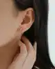 Taşlı Altın Üçgen Küpe