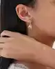 Taşlı Fil Sallantılı Altın Küpe