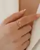 Taşlı Yaprak Altın Yüzük