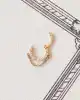 Taşlı Zincir Helix Piercing