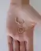 Üç Taşlı Altın Dörtgen Küpe
