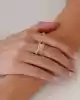 Baget Taşlı Altın Çapraz Yüzük