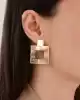 Kare Formlu Sallantılı Altın Küpe