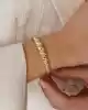 Taşlı Altın Burgu Kelepçe Bileklik