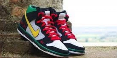 Nike Erkek Spor Ayakkabıları: Performansın ve Tarzın Birleşimi