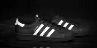 Trendleri Belirleyen Klasik: Adidas Superstar Ayakkabıları