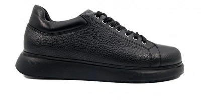 Twin Serisi: Deriye Yenilikçi Bir Dokunuşla Tarzınızı Tamamlayın!